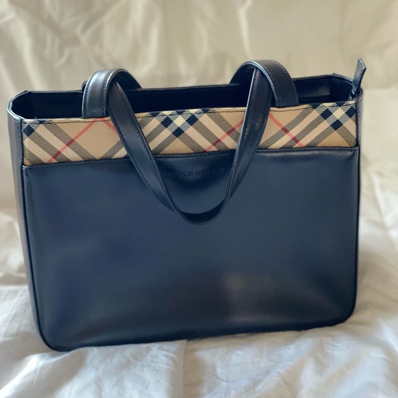 Burberry tote bag - Picture 1 of 8